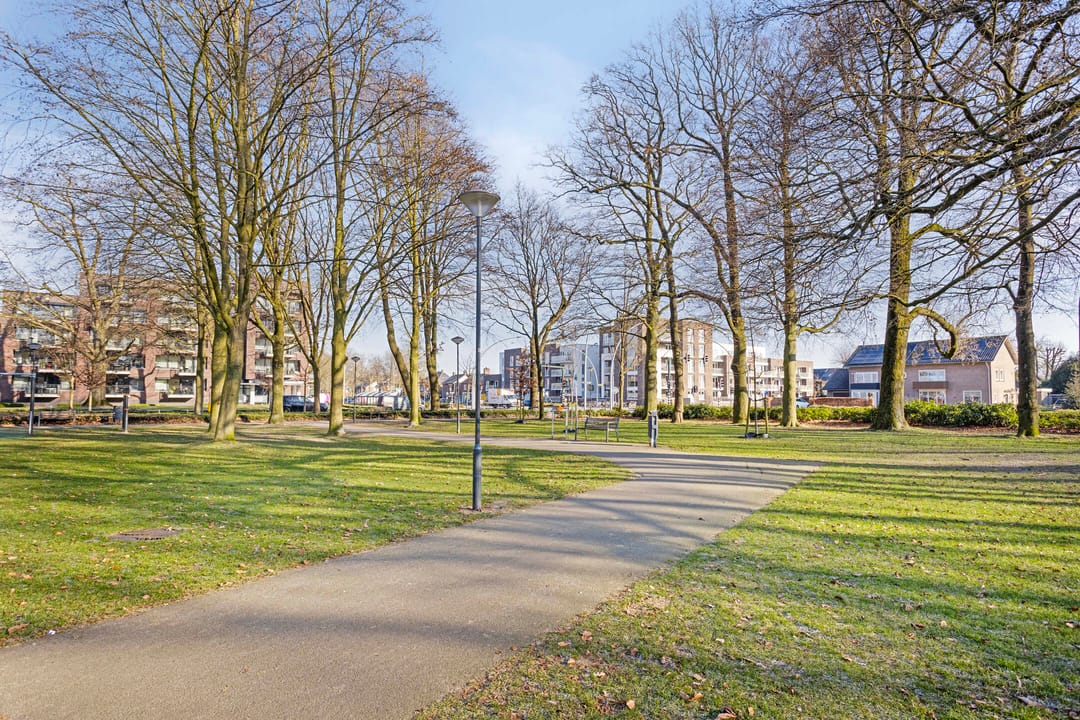 Foto 28 van Karel Mollenstraat Zuid 42-B