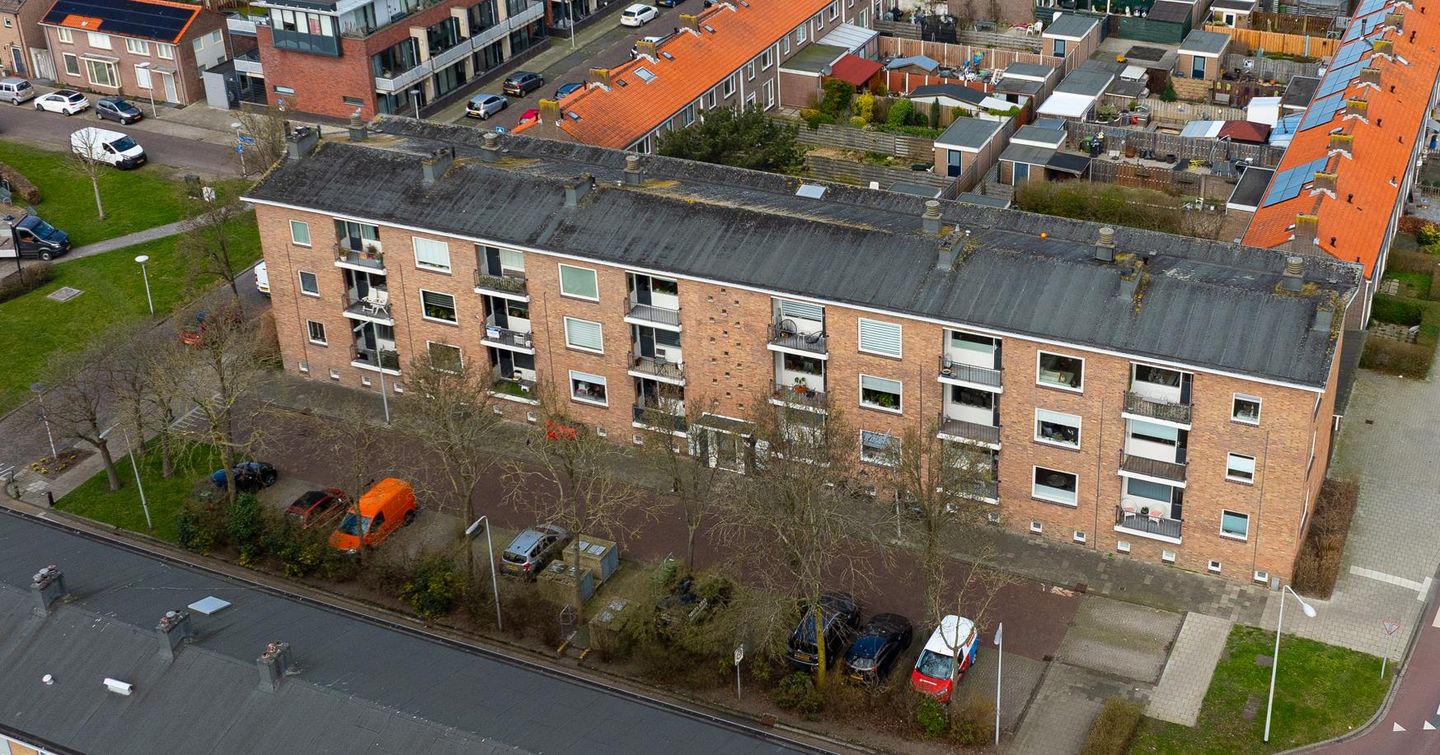 Foto 1 van Rijnvaartweg 16