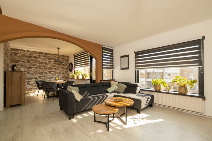 Foto 11 van Rijnvaartweg 16