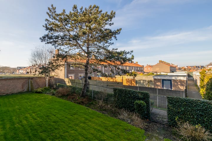 Foto 31 van Rijnvaartweg 16