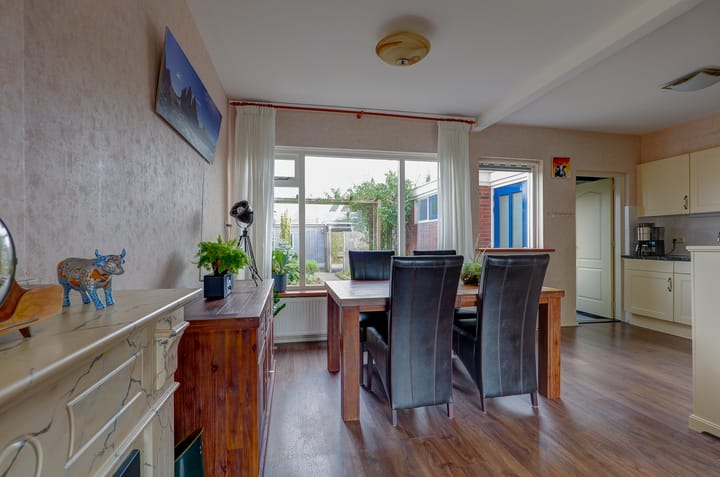 Foto 12 van Van Duinenstraat 45