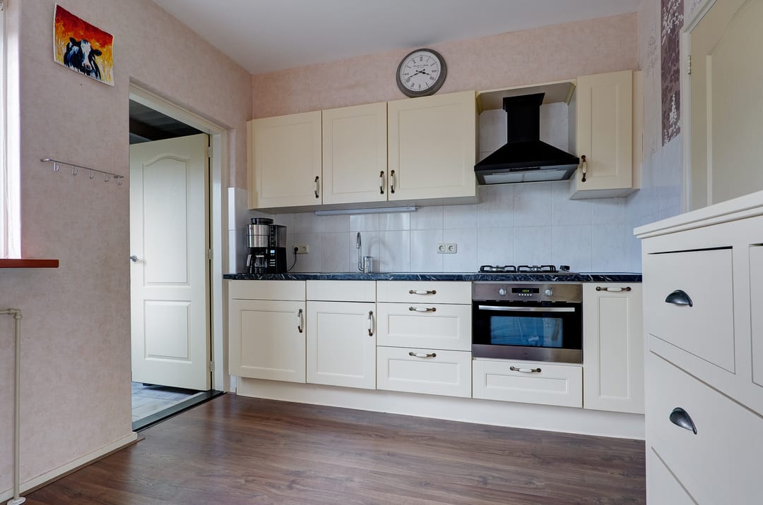 Foto 16 van Van Duinenstraat 45