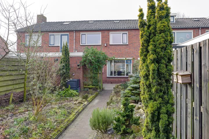 Foto 42 van Van Duinenstraat 45