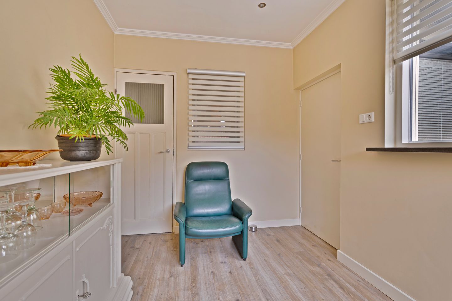 Foto 19 van Antwerpsestraatweg 215