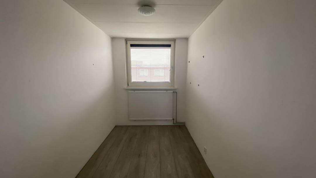 Photo 11 of Burgemeester Molenaarstraat 118