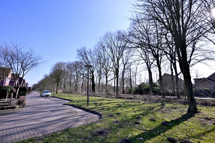 Foto 35 van Versteegstraat 21