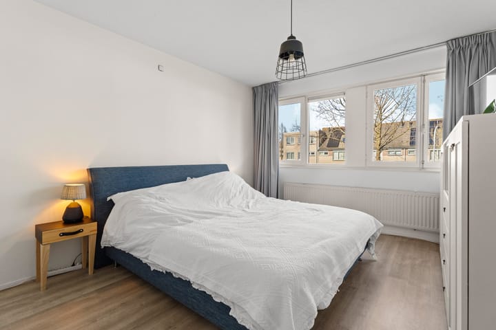 Foto 24 van Lotusbloemweg 16