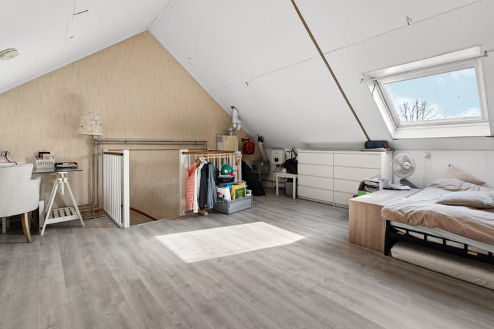 Foto 32 van Lotusbloemweg 16