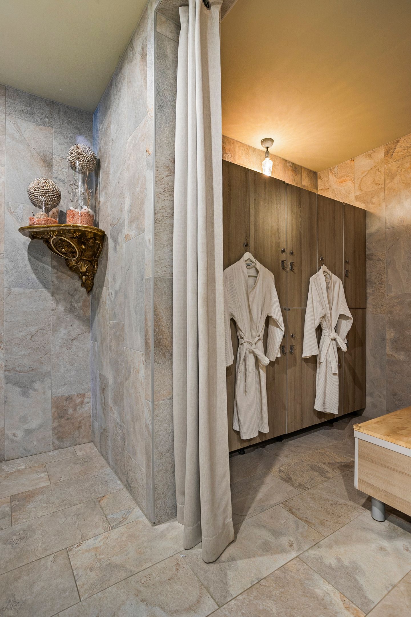 Foto 70 van Emmastraat 7