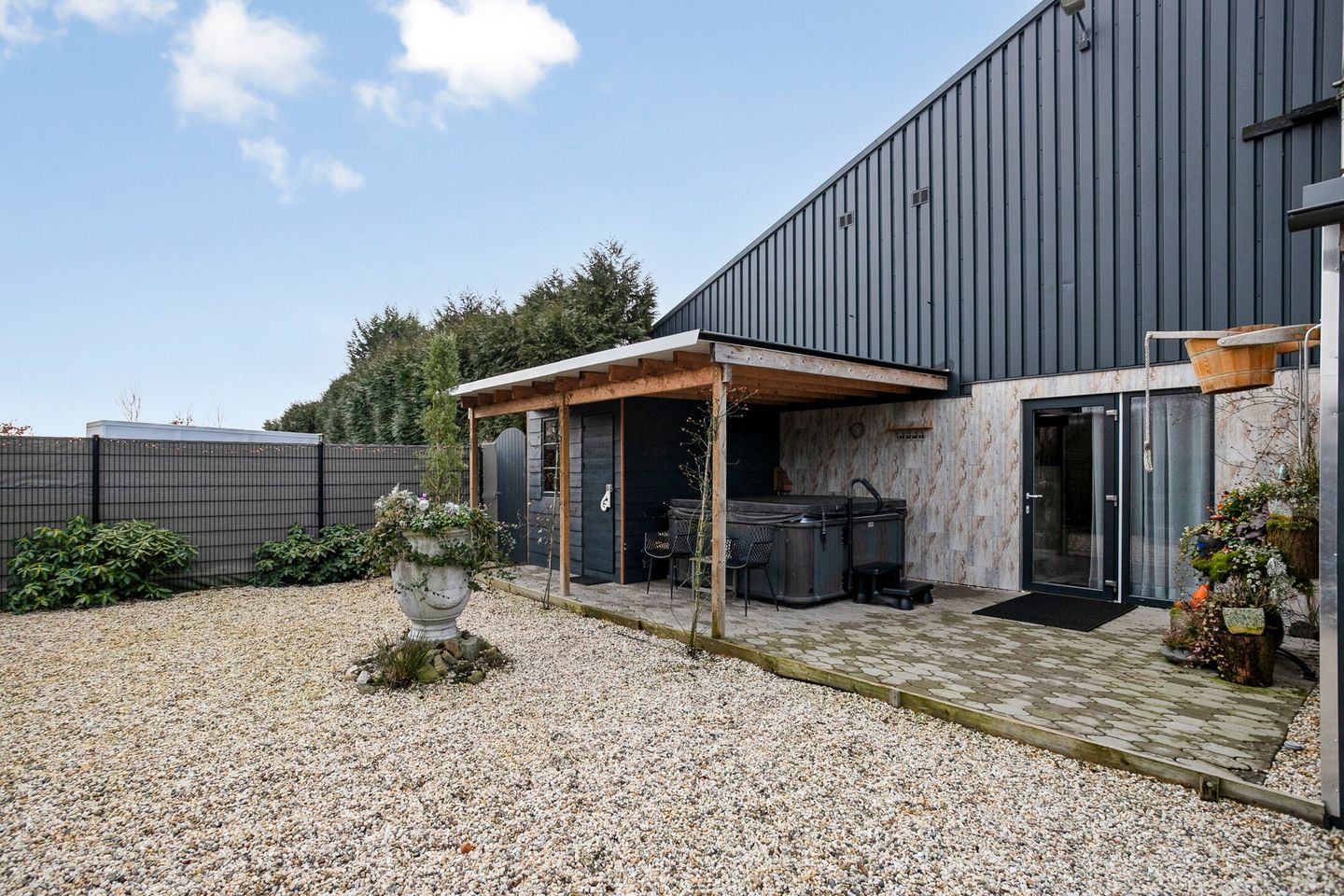 Foto 74 van Emmastraat 7