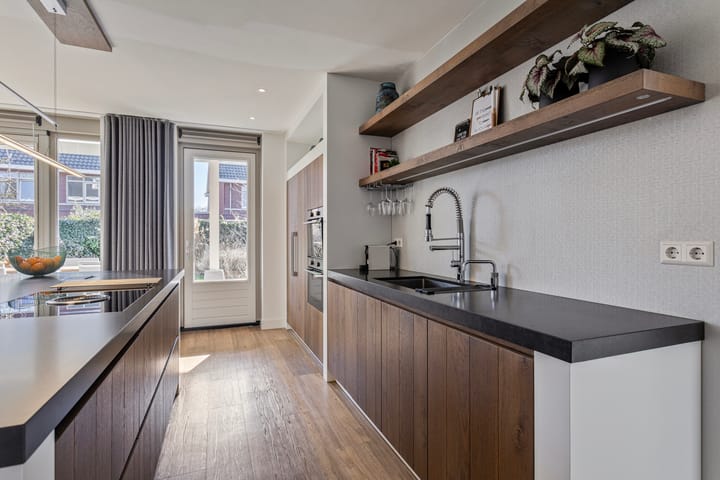 Photo 13 of Fanny Blankers-Koenhof 21