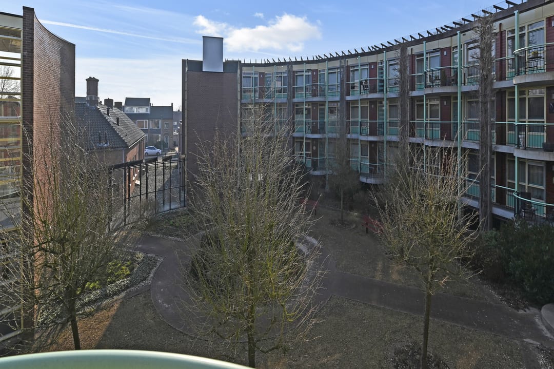 Foto 7 van Meidoornlaan 72