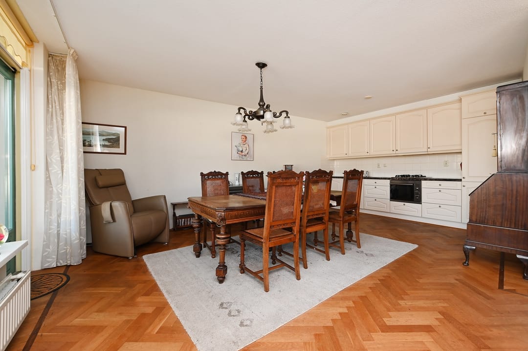 Foto 13 van Meidoornlaan 72