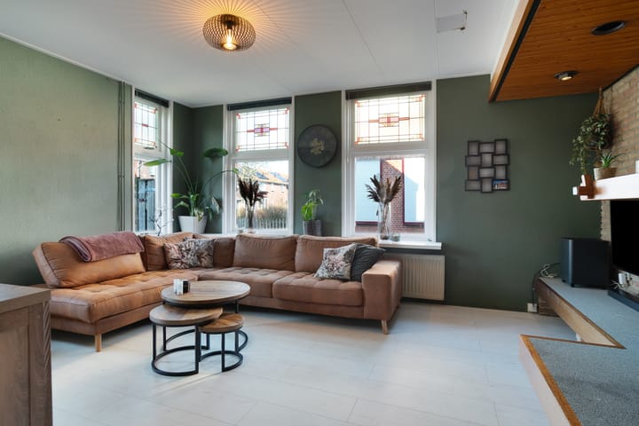 Foto 11 van Koningin Beatrixstraat 2