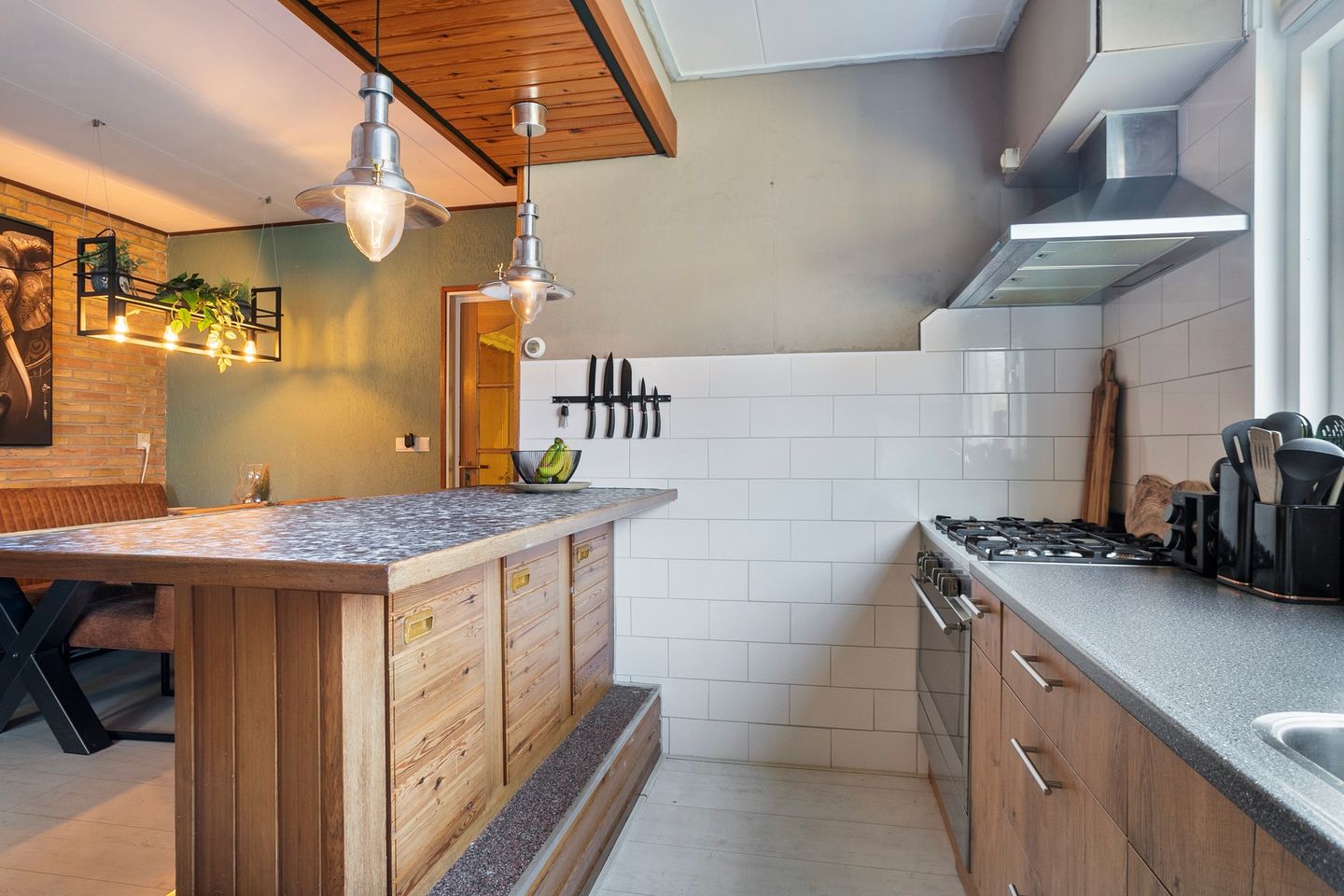 Foto 20 van Koningin Beatrixstraat 2