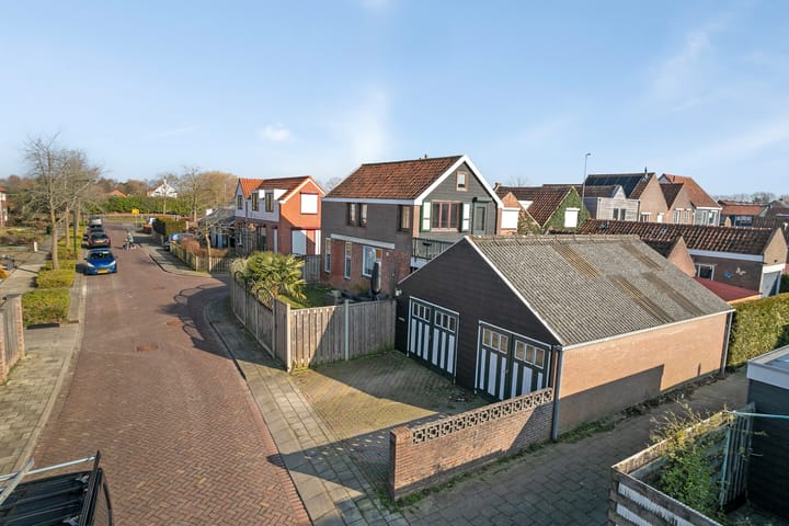 Foto 44 van Koningin Beatrixstraat 2