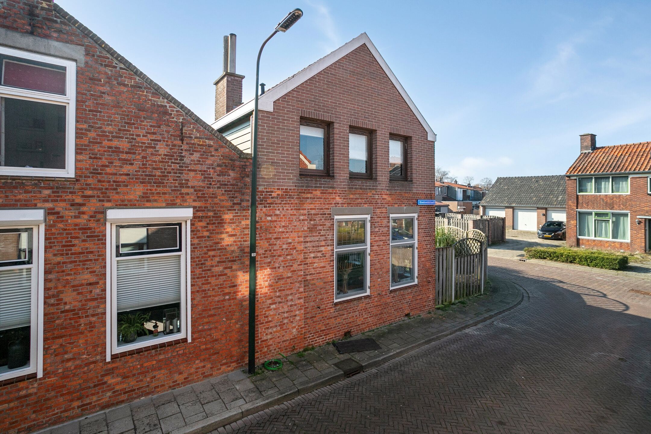 Foto 45 van Koningin Beatrixstraat 2