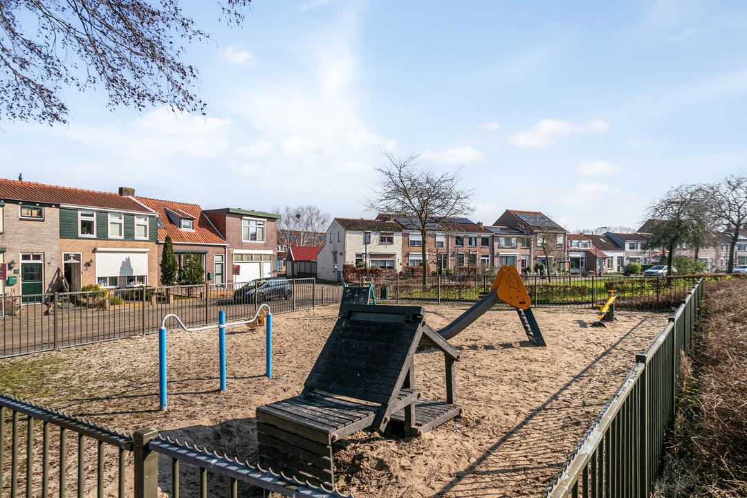 Foto 46 van Koningin Beatrixstraat 2