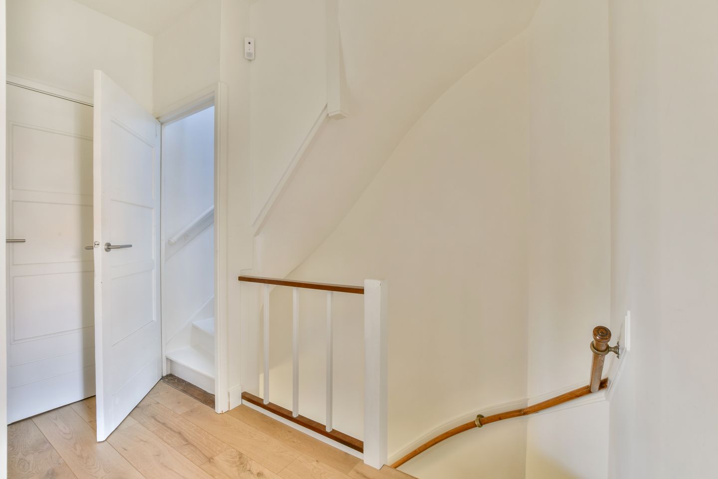 Foto 25 van Nassaulaan 16