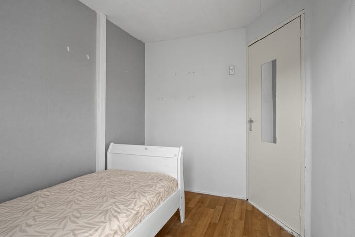 Photo 15 of Wilhelminastraat 15