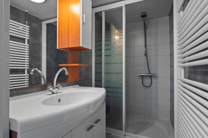 Photo 20 of Wilhelminastraat 15