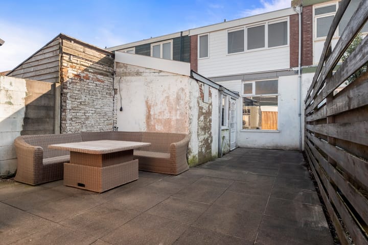 Photo 23 of Wilhelminastraat 15