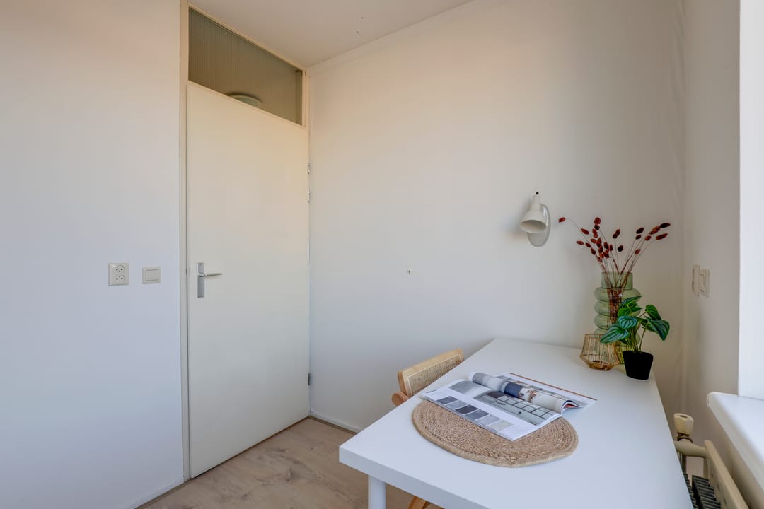 Foto 22 van Johannes Uitenbogaertstraat 30