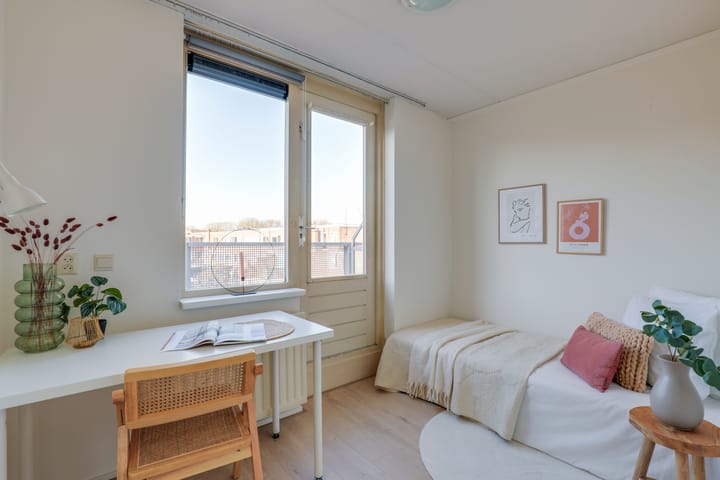 Foto 23 van Johannes Uitenbogaertstraat 30