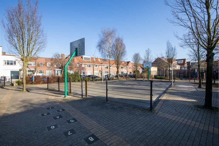 Foto 32 van Johannes Uitenbogaertstraat 30