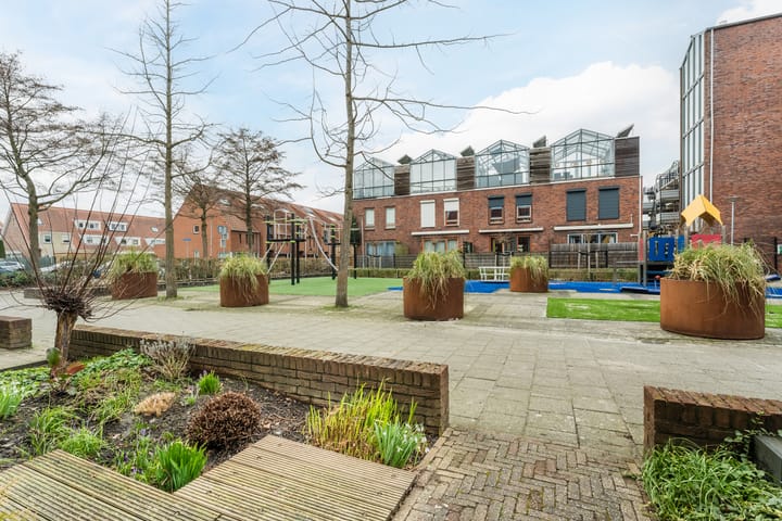 Foto 3 van Abrikozenplein 6