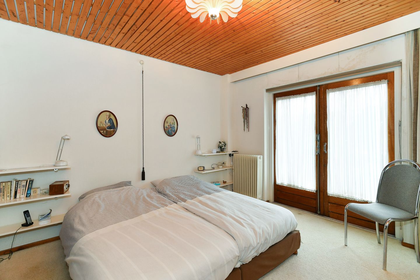 Photo 19 of Albert Cuypstraat 17