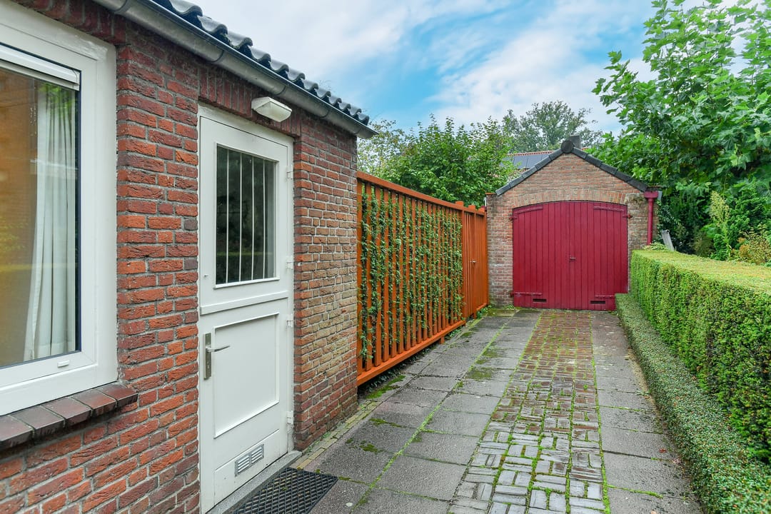 Photo 32 of Albert Cuypstraat 17