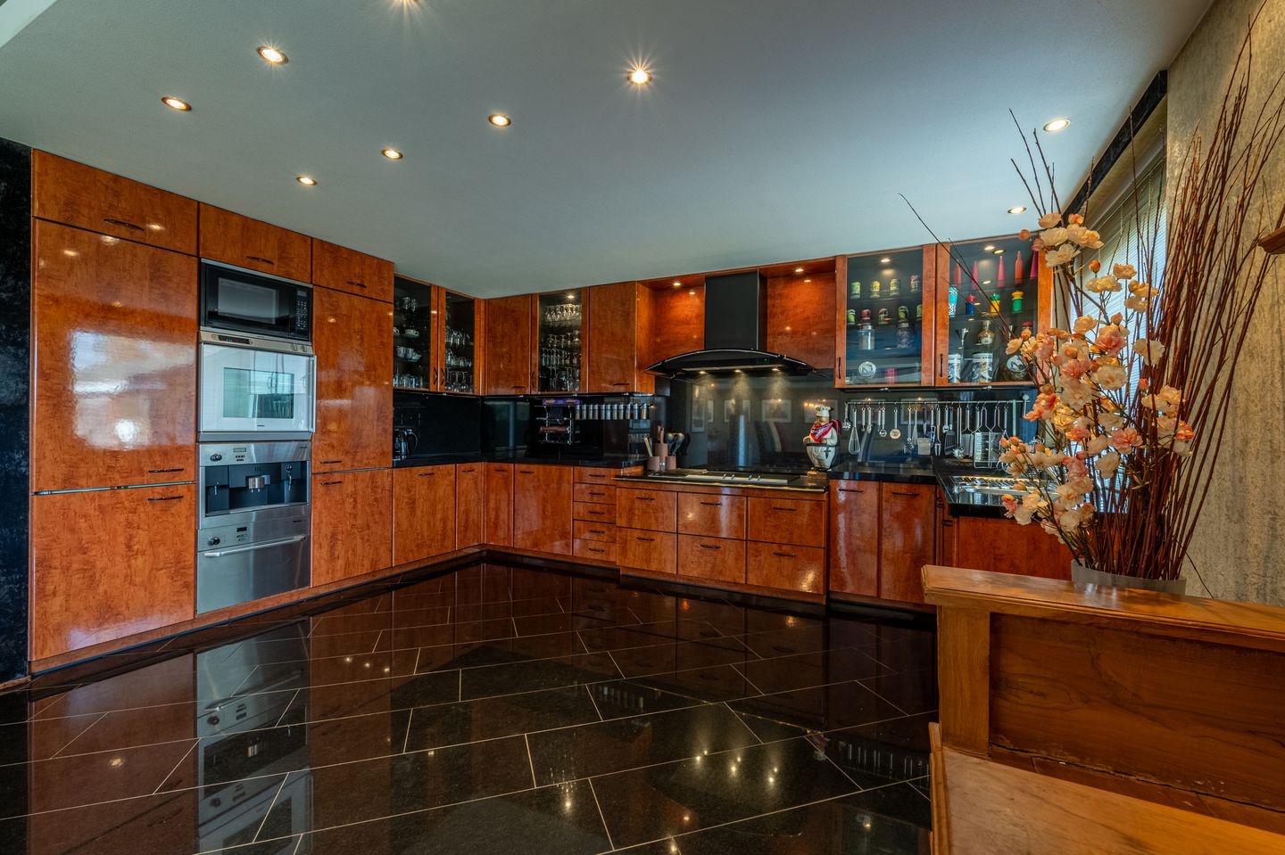 Foto 14 van Binnenmaasoever 16