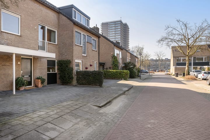 Foto 42 van Heijermansplein 7-A