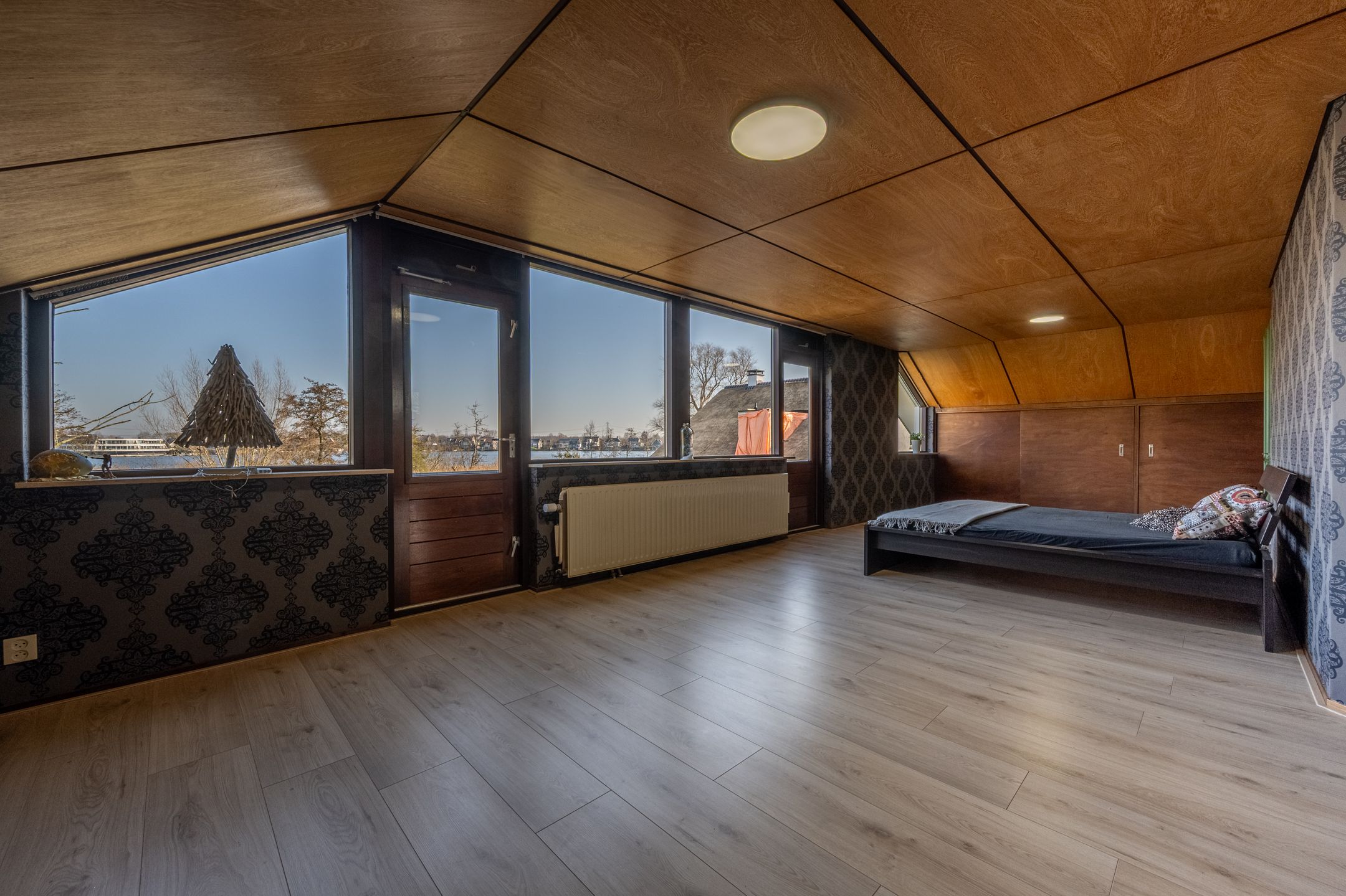 Foto 24 van Binnenmaasoever 16