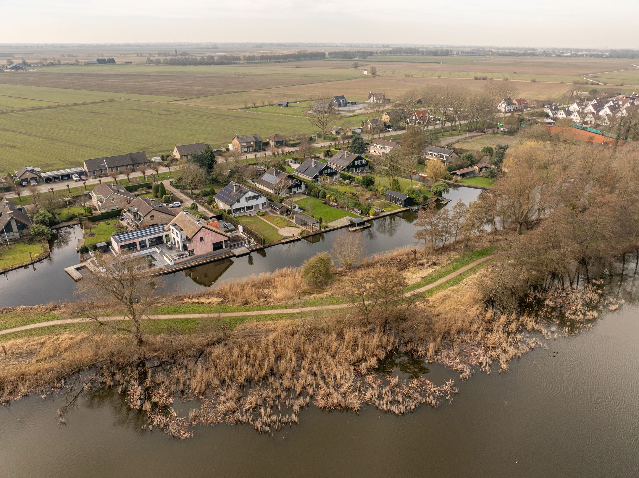 Foto 45 van Binnenmaasoever 16