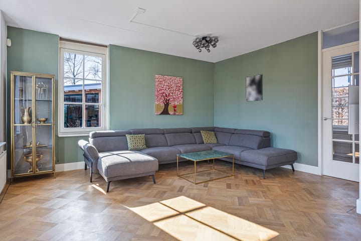 Foto 12 van Laakboulevard 310