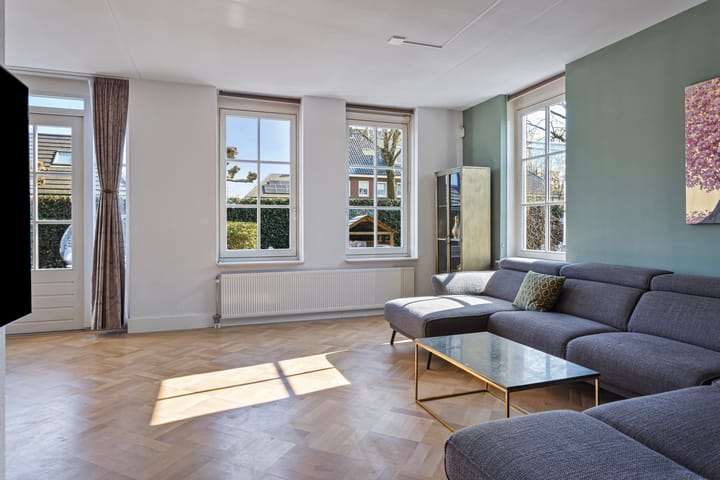 Foto 13 van Laakboulevard 310