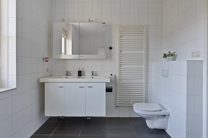 Foto 31 van Laakboulevard 310