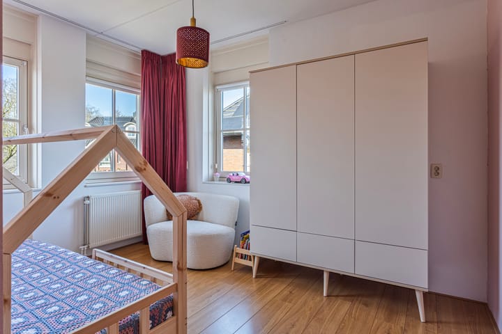 Foto 36 van Laakboulevard 310