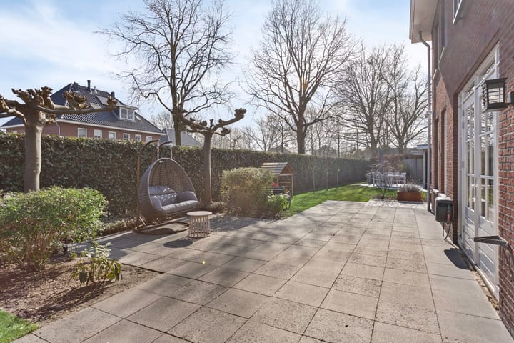 Foto 47 van Laakboulevard 310