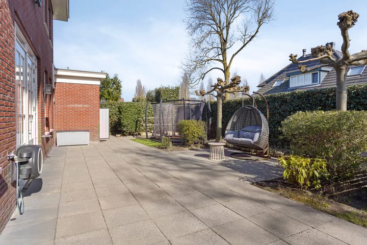 Foto 48 van Laakboulevard 310