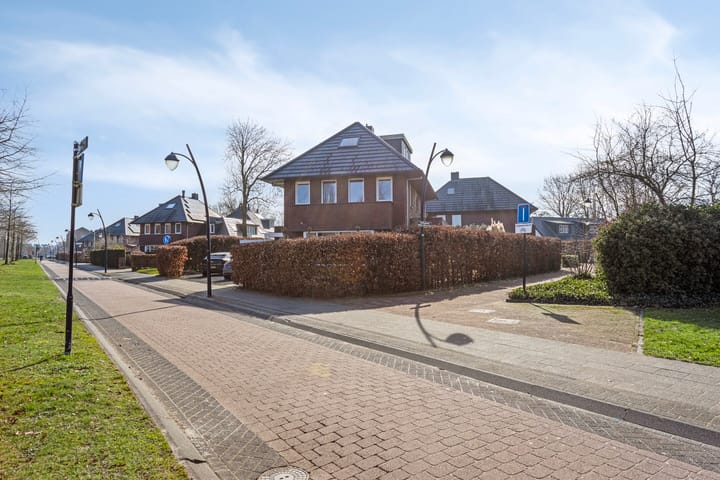 Foto 58 van Laakboulevard 310