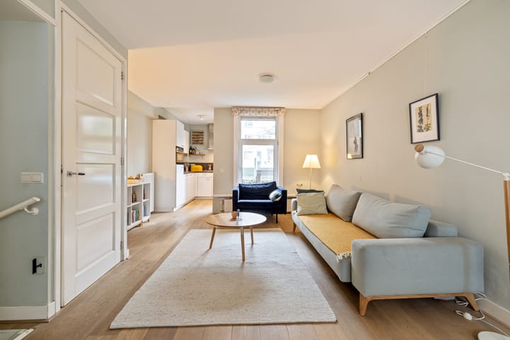 Foto 6 van Van Oldenbarneveldtstraat 38-H