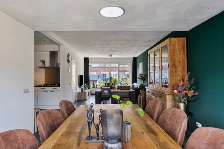 Foto 28 van de Bruynstraat 6