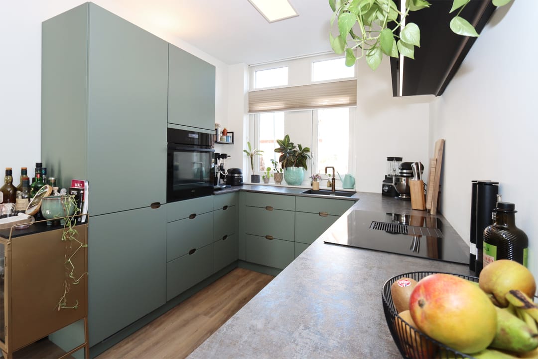 Foto 11 van Bezembinder 50