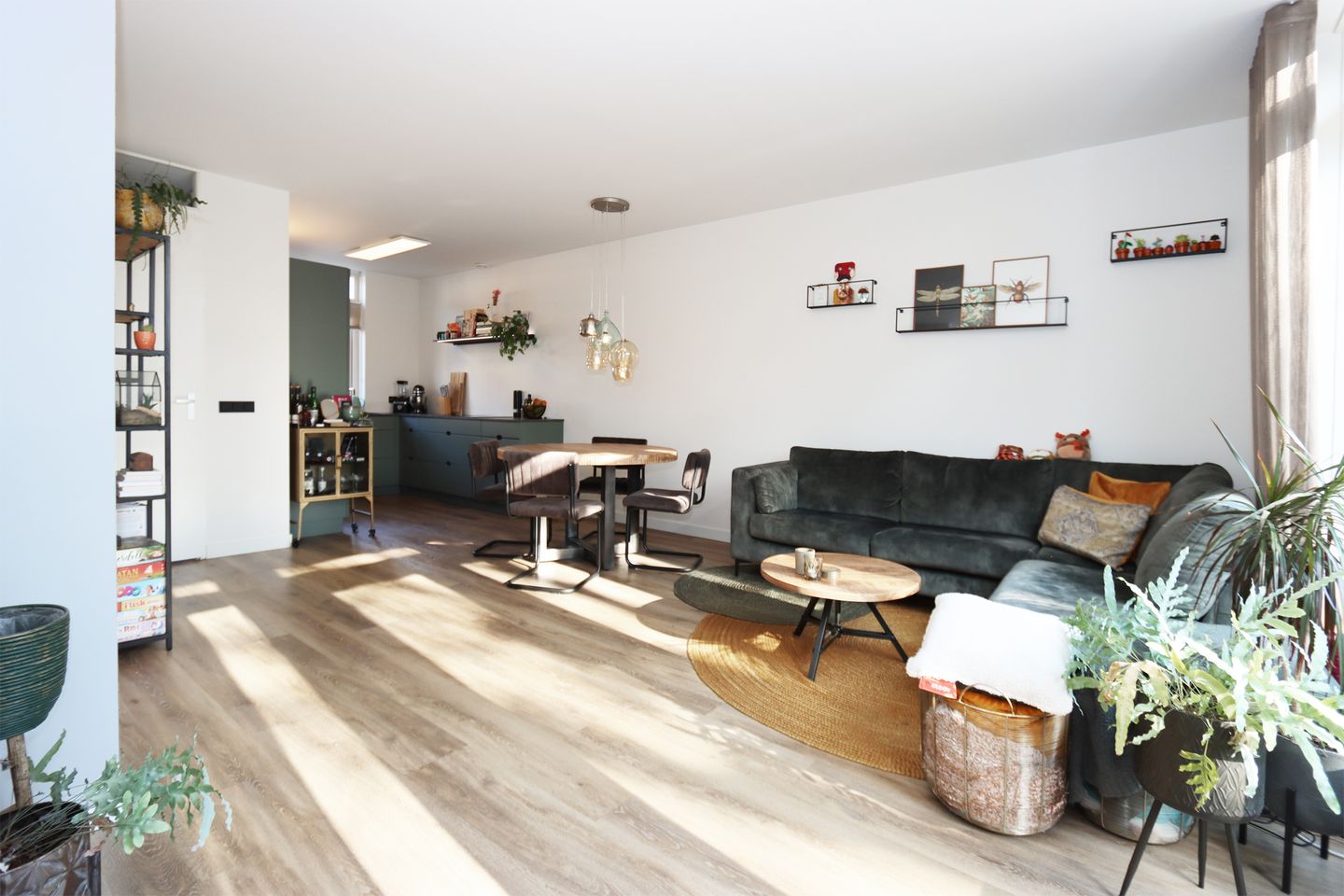 Foto 14 van Bezembinder 50