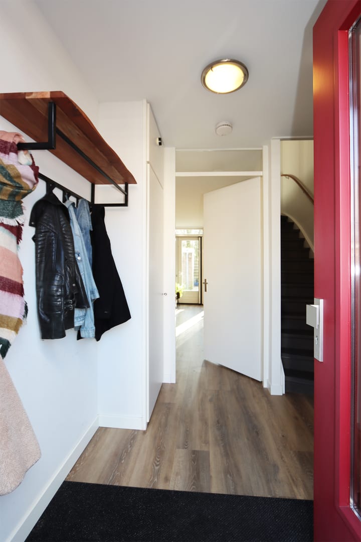 Foto 16 van Bezembinder 50