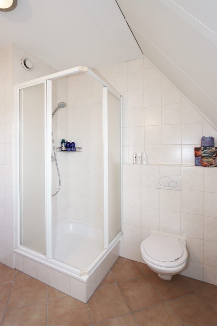 Foto 23 van Bezembinder 50