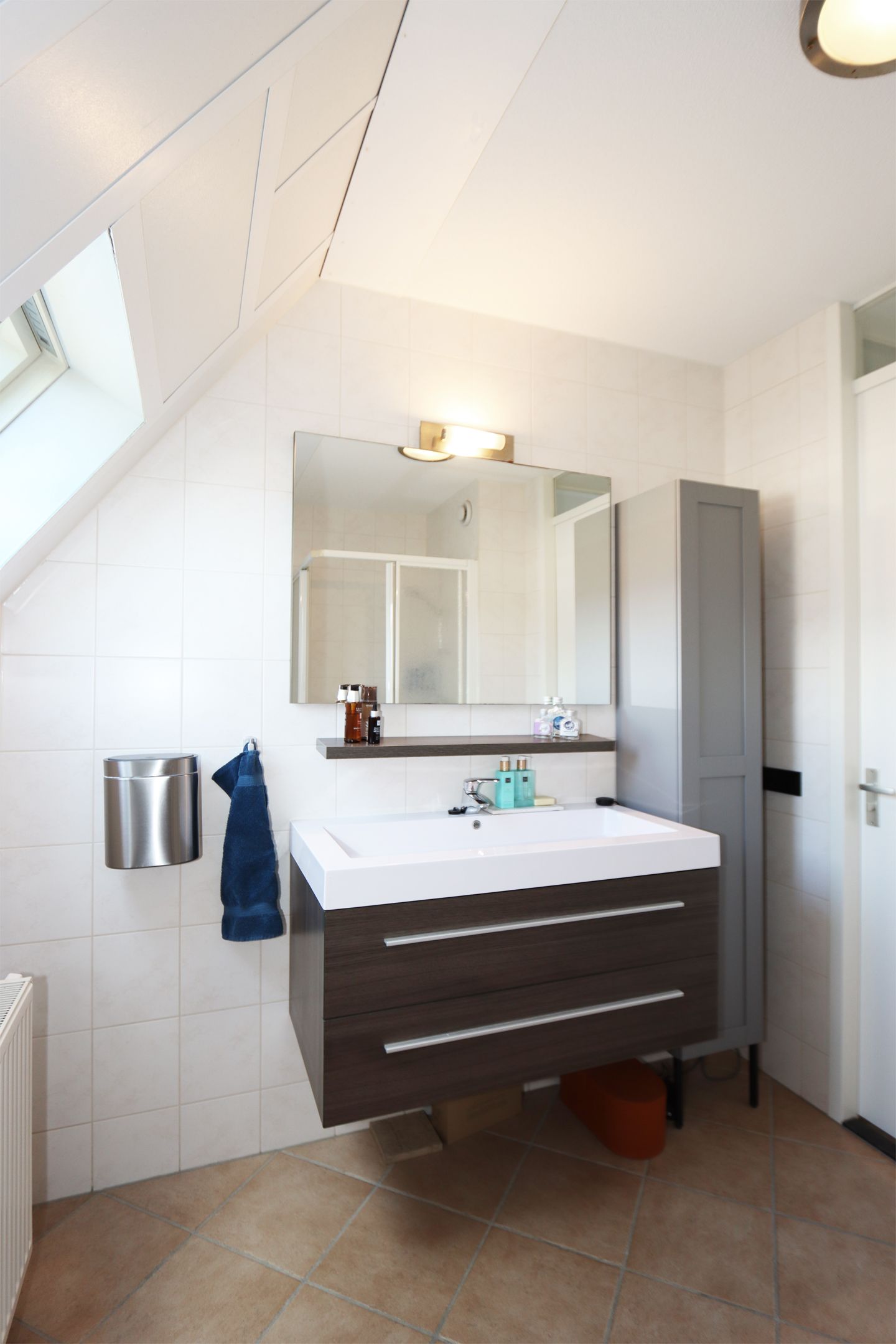 Foto 24 van Bezembinder 50